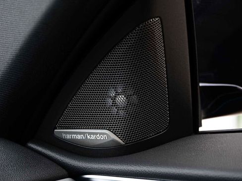 Used 2025 BMW 430i Coupe w/ M Sport Package image 31