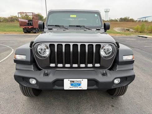 Used 2023 Jeep Wrangler Sport S image 2