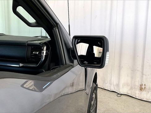 Used 2022 Ford F150 XLT w/ Equipment Group 302A High image 11