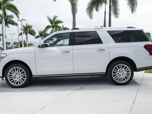 Used 2024 Ford Expedition Max Limited image 22