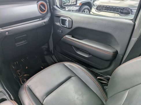 Certified 2023 Jeep Gladiator Mojave w/ LED Lighting Group image 14