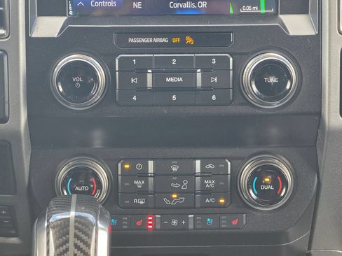 Used 2020 Ford F150 Raptor w/ Equipment Group 802A Luxury AWD/4WD image 12
