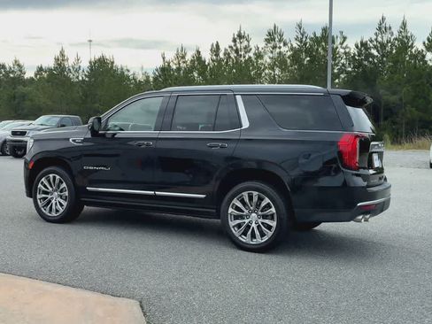 Used 2021 GMC Yukon Denali w/ Denali Premium Package AWD/4WD image 6