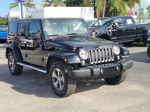 Used 2017 Jeep Wrangler Unlimited Sahara w/ Mopar Chrome Edition Group image 1