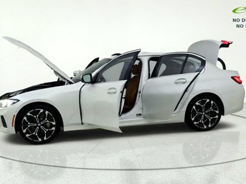 Used 2025 BMW 330i Sedan RWD image 13