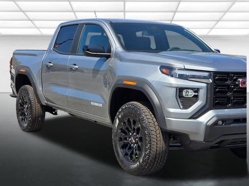 New 2026 GMC Canyon Elevation w/ Convenience Package RWD image 41