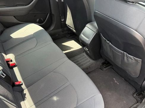 Used 2018 Hyundai Sonata SE FWD image 7