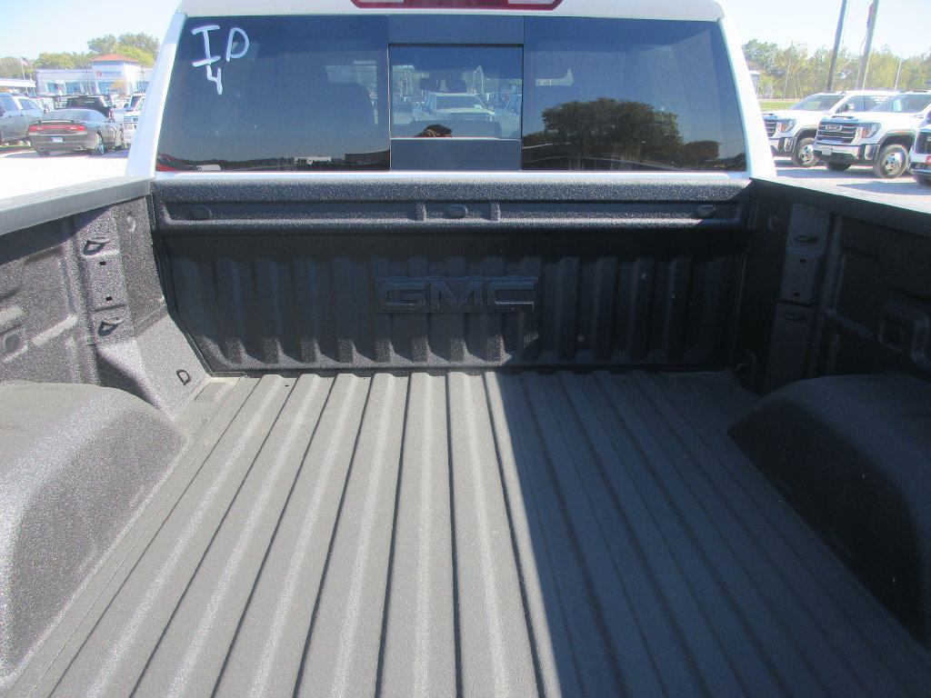 New 2026 GMC Sierra 1500 AT4 w/ AT4 Premium Package AWD/4WD image 6