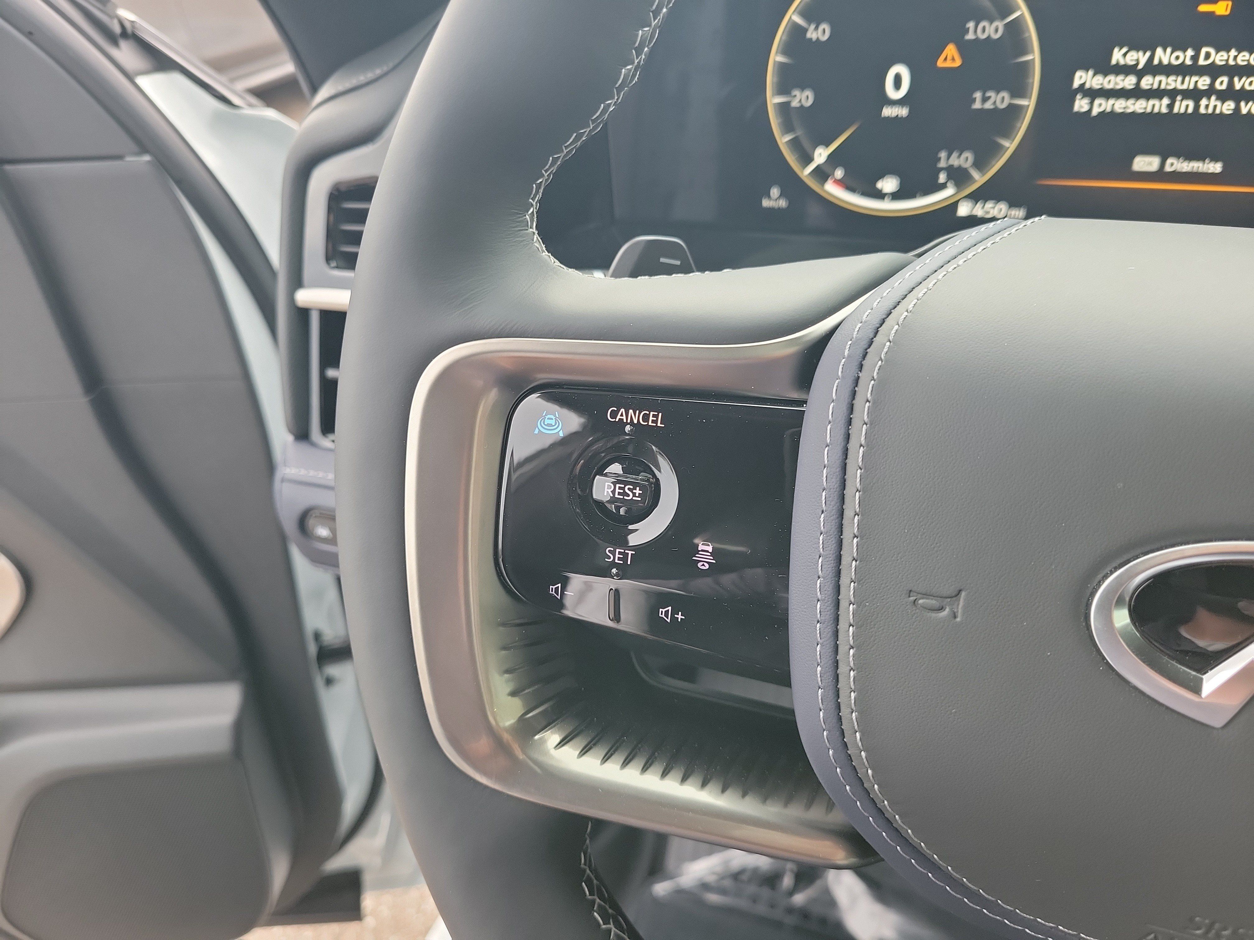 New 2026 INFINITI QX80 4WD image 10