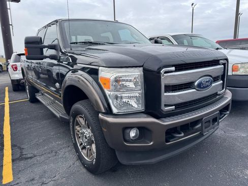 Used 2016 Ford F350 King Ranch w/ FX4 Off-Road Package image 4