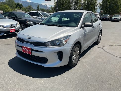 Used 2018 Kia Rio LX w/ LX Convenience Package FWD image 2
