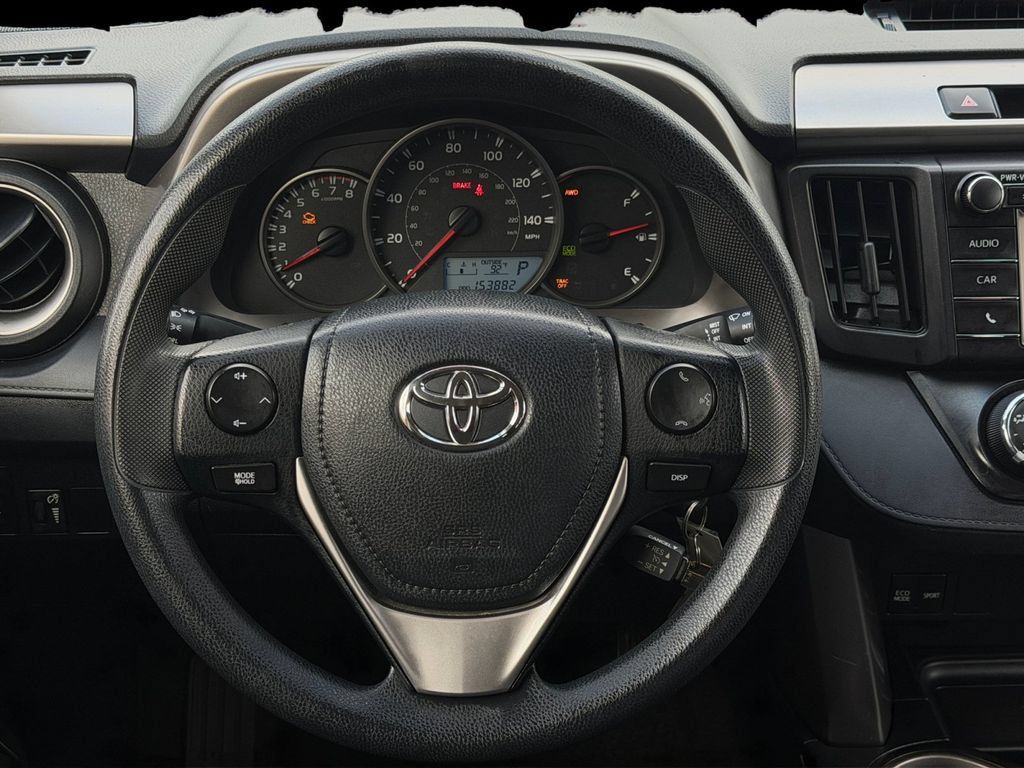 Used 2016 Toyota RAV4 LE AWD/4WD image 18