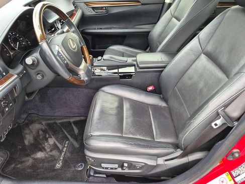 Used 2013 Lexus ES 350 w/ Ultra Luxury Pkg FWD image 20
