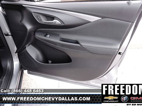 New 2026 Buick Envista Preferred image 37