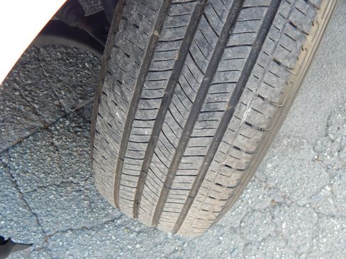 Used 2024 Ford F150 XL RWD image 25