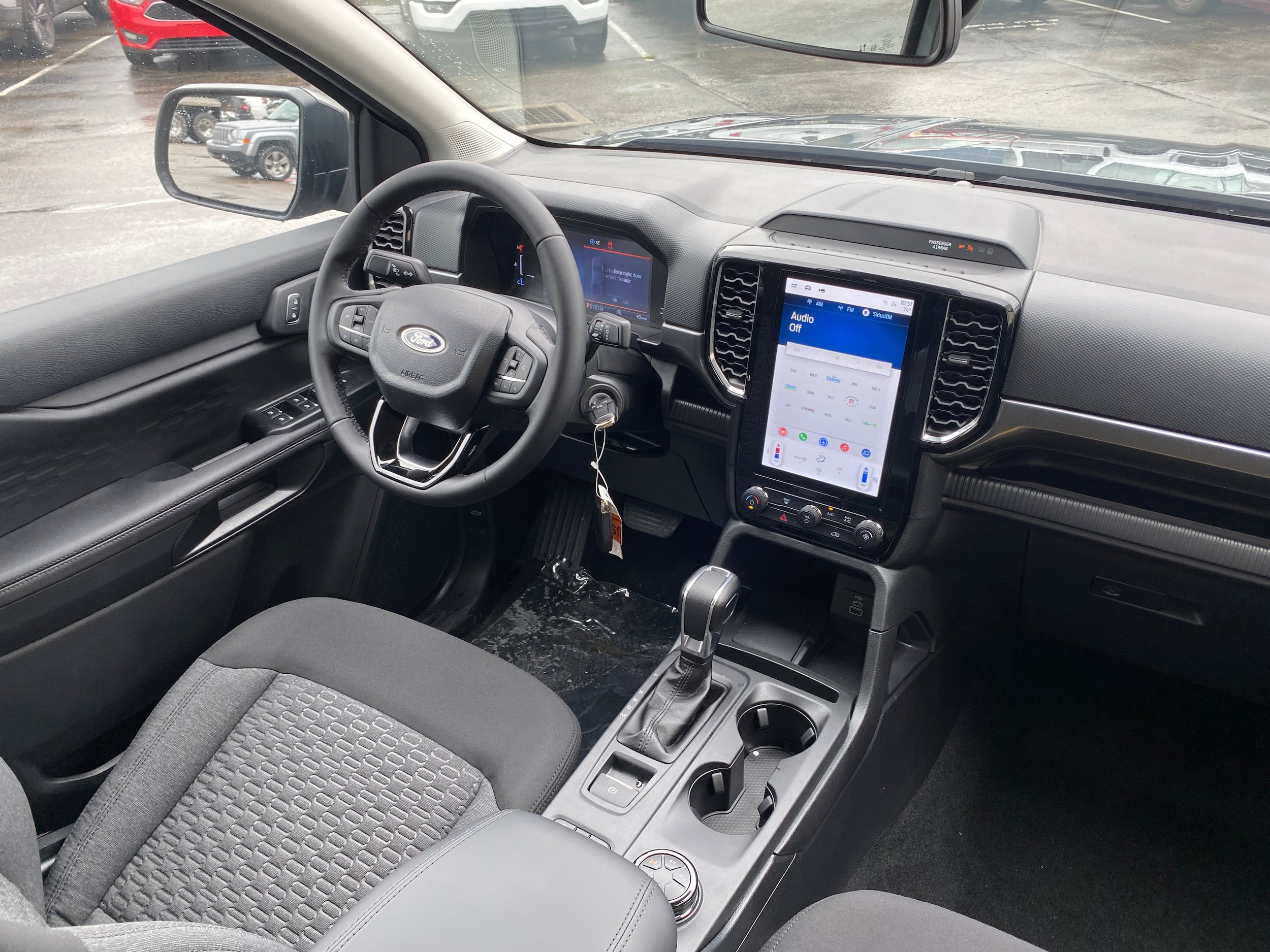 New 2026 Ford Ranger XLT w/ Black Appearance Package AWD/4WD image 24