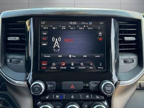 Used 2019 RAM 1500 Laramie AWD/4WD image 79