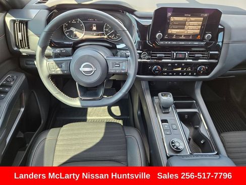 Used 2024 Nissan Pathfinder Rock Creek AWD/4WD image 16