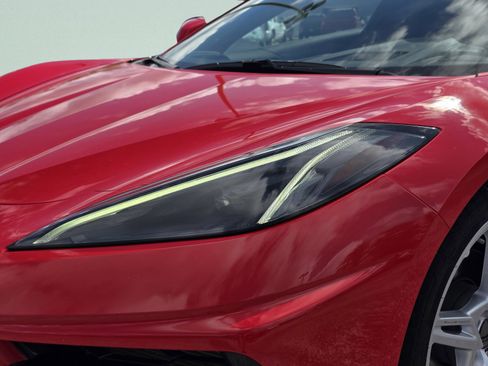 Used 2021 Chevrolet Corvette Stingray Preferred Cpe w/ 2LT RWD image 13
