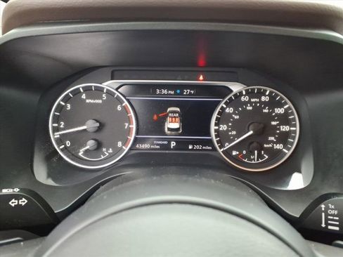 Used 2023 Nissan Rogue S image 20