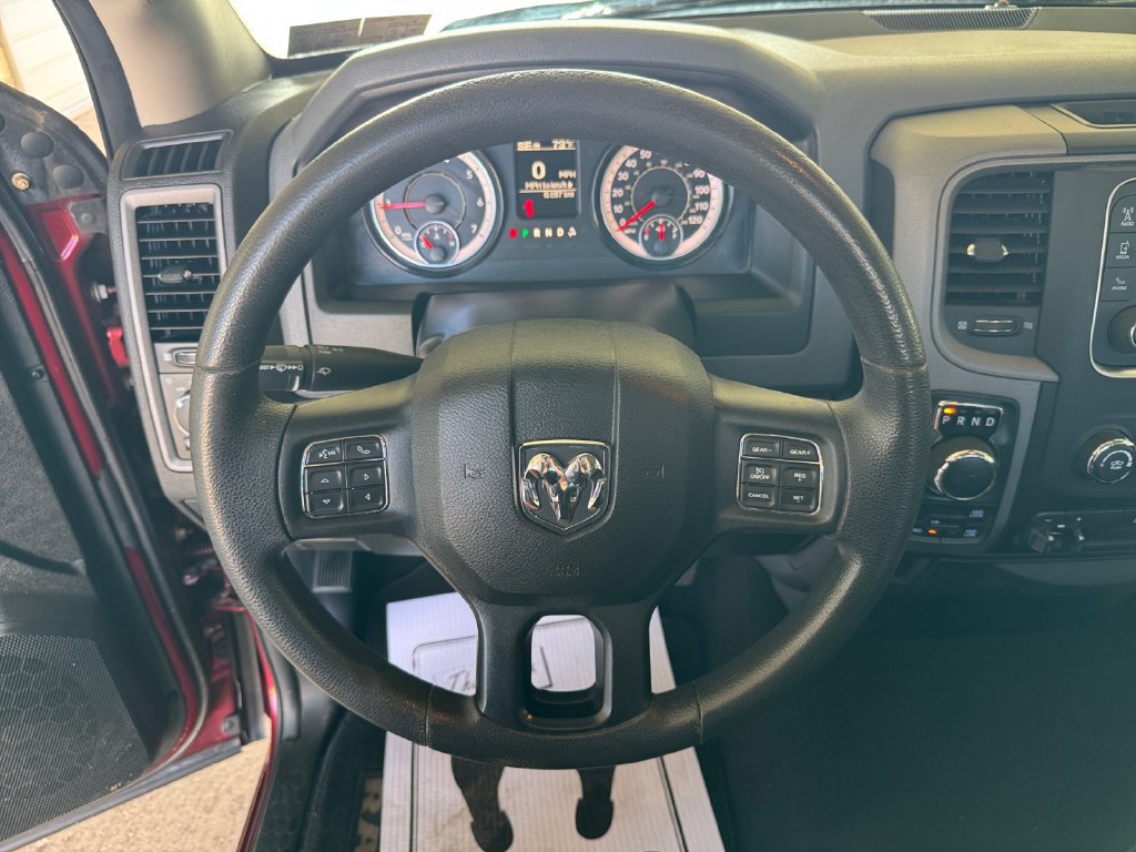 Used 2019 RAM 1500 Express w/ Express Value Package AWD/4WD image 15