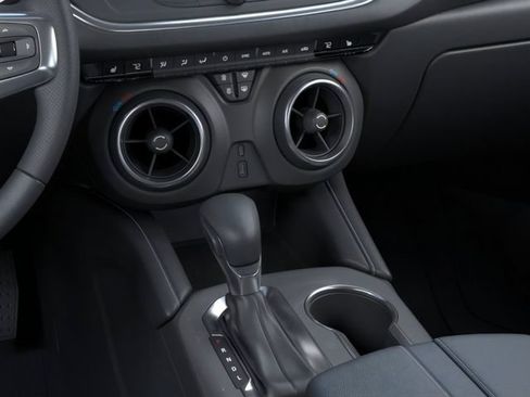 New 2026 Chevrolet Blazer LT w/ Midnight/Sport Edition FWD image 23