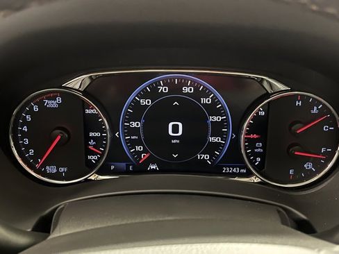 Used 2024 GMC Terrain Denali w/ Denali Premium Package image 4