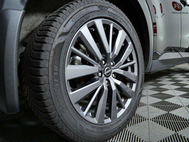 Used 2024 Nissan Pathfinder SL w/ SL Premium Package AWD/4WD image 24