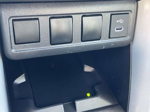 Used 2025 Toyota Corolla Cross LE w/ Moonroof Package FWD image 19