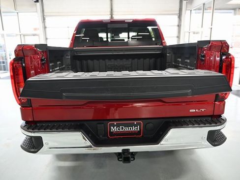 New 2026 GMC Sierra 1500 SLT w/ SLT Premium Package image 7