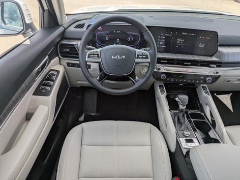 New 2025 Kia Telluride EX image 22