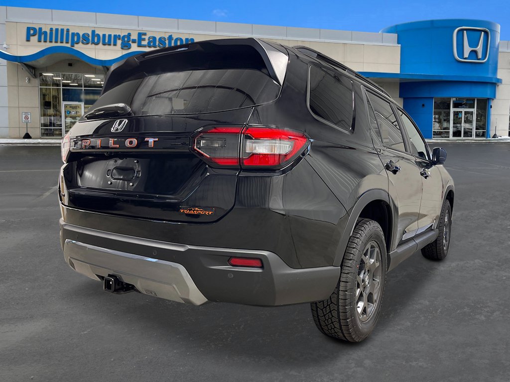 New 2026 Honda Pilot TrailSport image 5