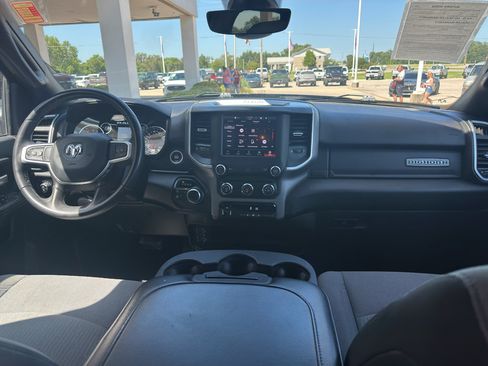 Used 2024 RAM 2500 Big Horn w/ Bed Utility Group AWD/4WD image 3