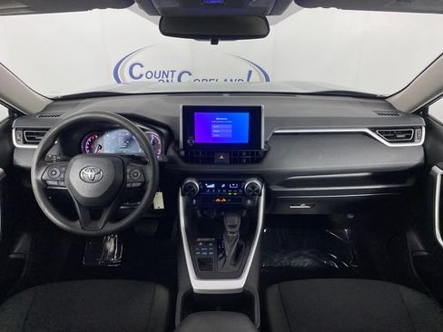 Certified 2023 Toyota RAV4 LE AWD/4WD image 12