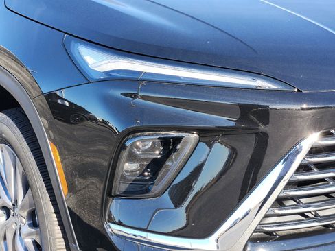 New 2026 Buick Enclave Preferred w/ Power Package image 9