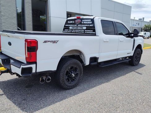 Used 2023 Ford F250 XLT w/ XLT Premium Package AWD/4WD image 3