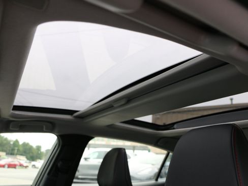 Used 2024 Toyota Prius Prime FWD image 25