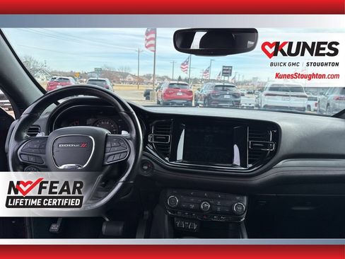 Used 2023 Dodge Durango GT image 40