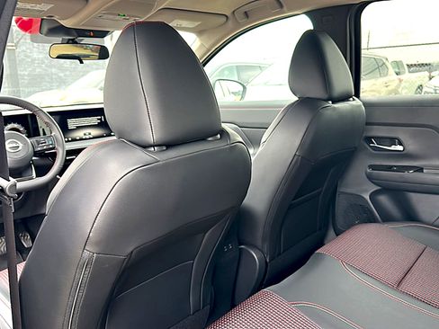 New 2026 Nissan Kicks SR w/ Cold Weather Package FWD image 14