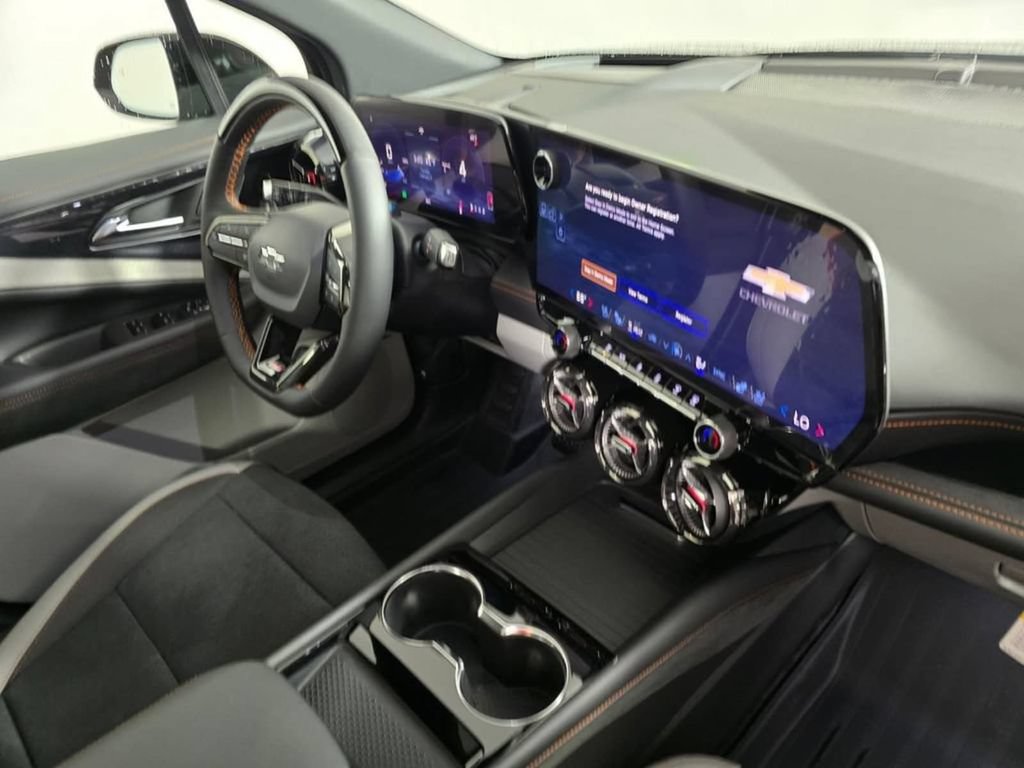 New 2026 Chevrolet Blazer EV SS w/ LPO, Blackout Package AWD/4WD image 10