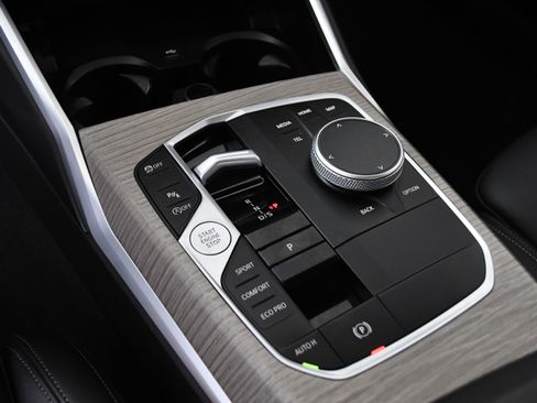 Used 2025 BMW 330i Sedan image 14