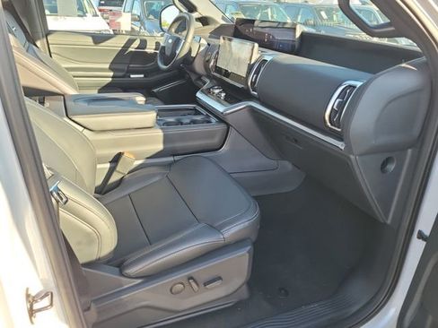 New 2026 Ford Expedition Max Platinum w/ Stealth Appearance Package image 17