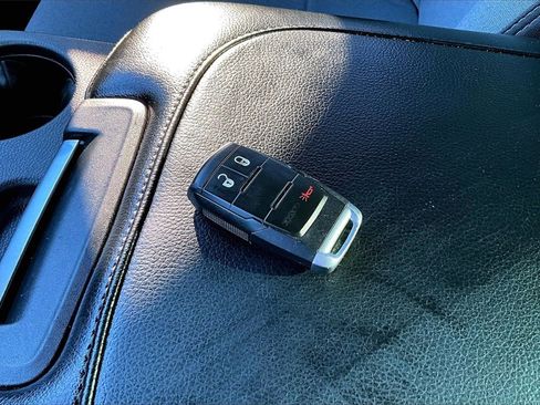 Used 2023 RAM 2500 Big Horn w/ Level 1 Equipment Group image 11