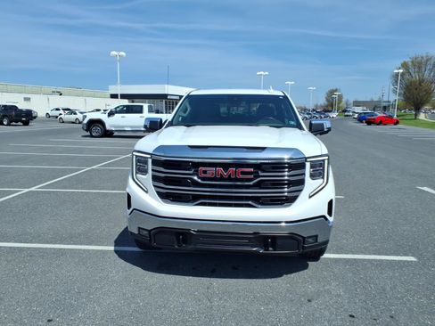 Certified 2023 GMC Sierra 1500 SLT AWD/4WD image 2