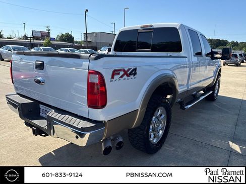 Used 2014 Ford F250 Lariat w/ Lariat Interior Package AWD/4WD image 10