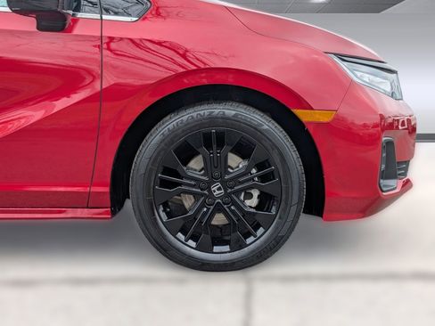 Used 2025 Honda Odyssey Sport-L image 12