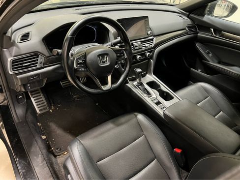 Certified 2022 Honda Accord Sport image 10