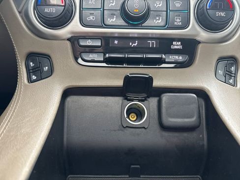 Used 2019 GMC Yukon SLT w/ Premium Edition image 61