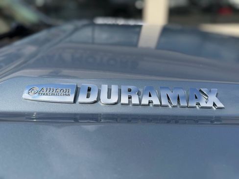Used 2016 GMC Sierra 2500 Denali w/ Duramax Plus Package AWD/4WD image 9