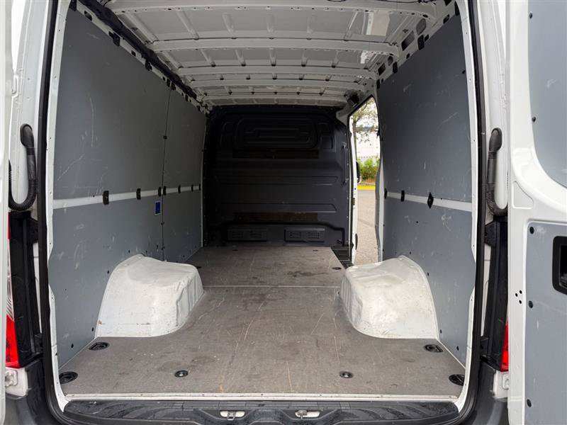 Used 2019 Mercedes-Benz Sprinter 144 Cargo image 43